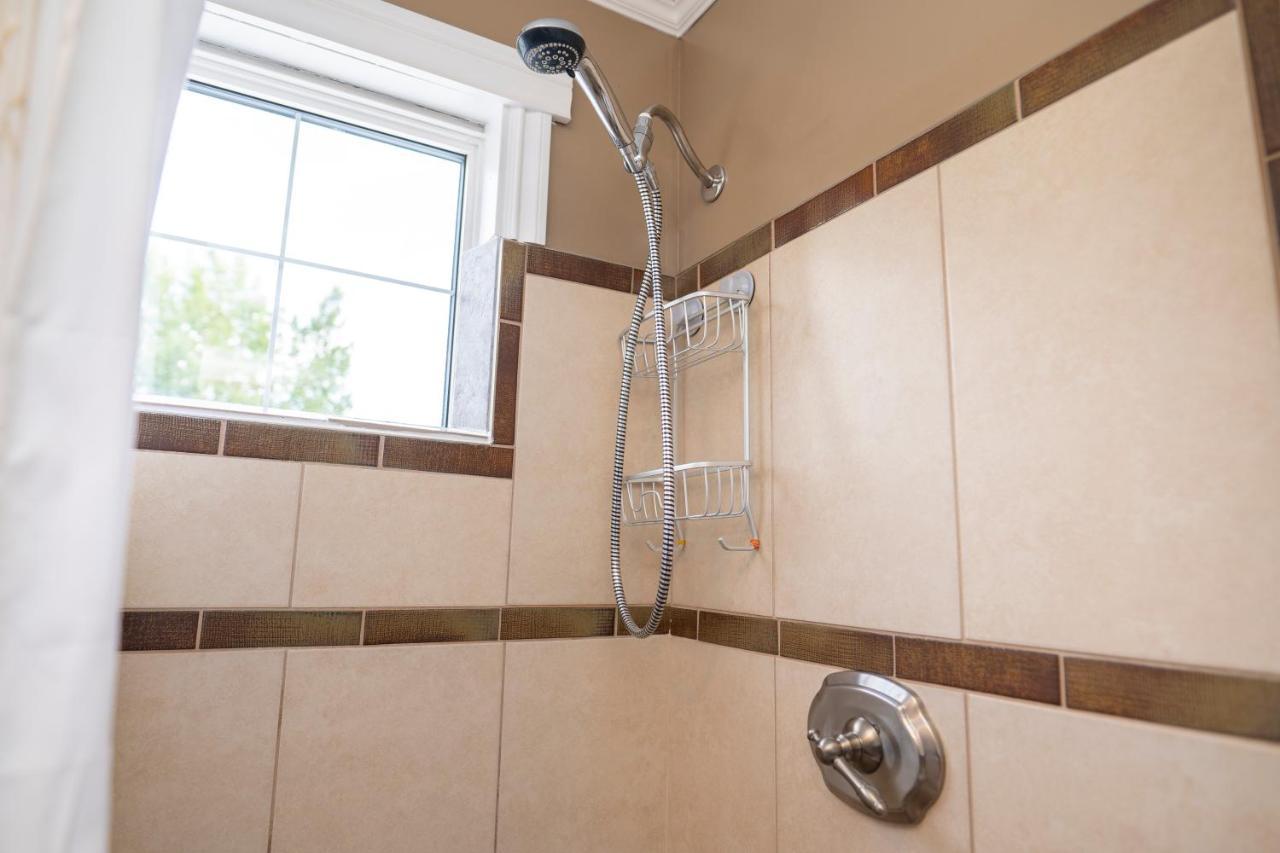 Downtown Whitehorse Apartment In Old Town Екстериор снимка
