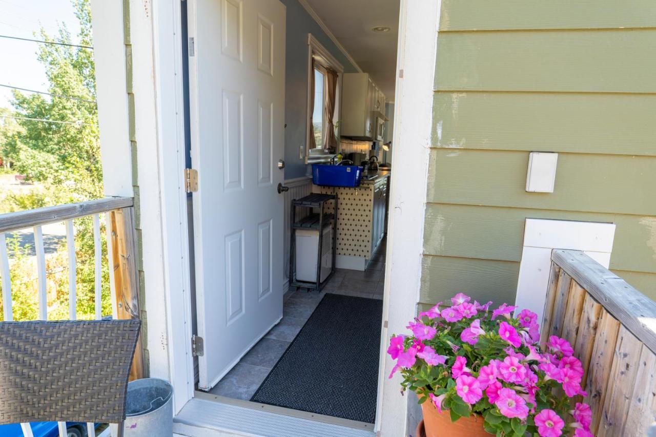 Downtown Whitehorse Apartment In Old Town Екстериор снимка