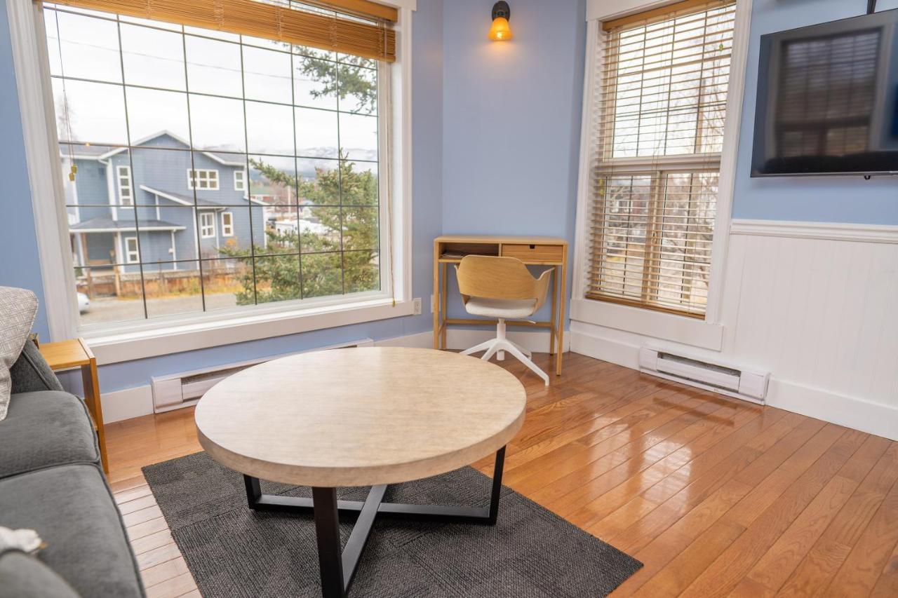 Downtown Whitehorse Apartment In Old Town Екстериор снимка